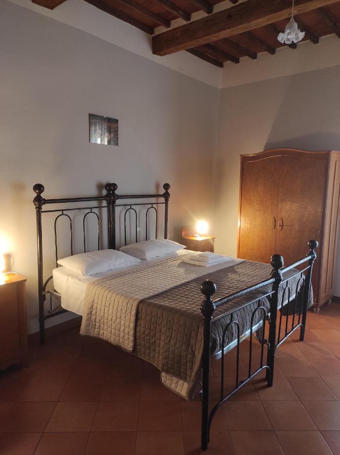 La Casina Apartment Arezzo Bagian luar foto